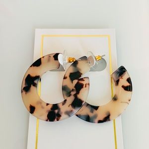 Tortoise shell hoops